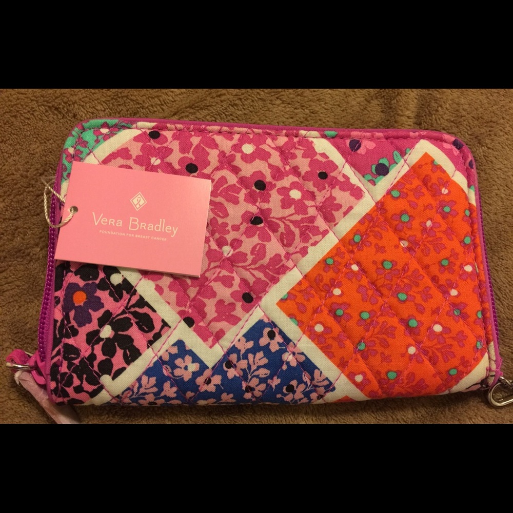 Vera Bradley Grab and Go Wristlet